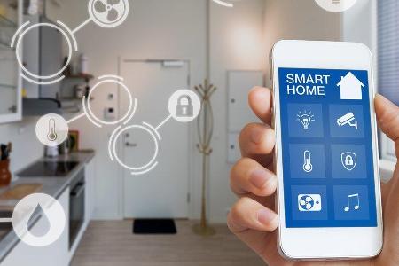 Smart-Home-Geräte lassen sich per App steuern.