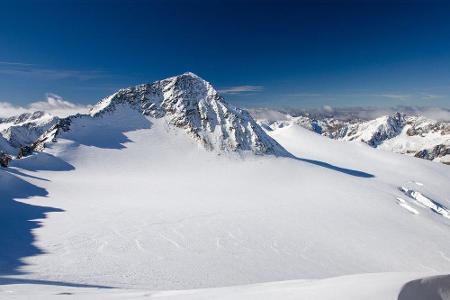Der Hintere Brochkogel gilt bei Bergsteigern als einfachere Alternative für die Wildspitze, mit 3624 Metern auch deutlich kl...