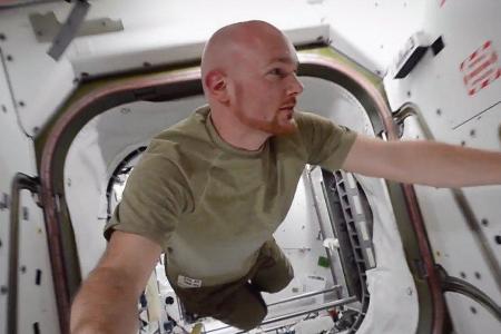 Astronaut Alexander Gerst führt im Dokumentarfilm 