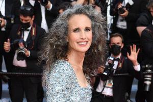 Filmfestival Cannes: Andie MacDowell überrascht mit grauer Wallemähne