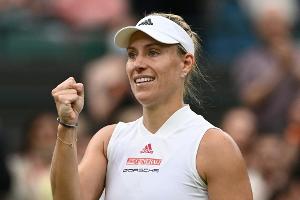 Kerber in Wimbledon in Runde drei