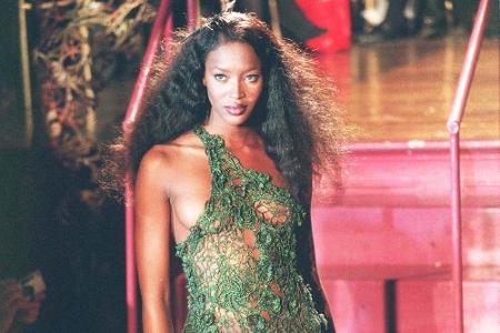 Naomi Campbell wurde zwar bereits in den 1980er Jahren bekannt, seit dem folgenden Jahrzehnt ist sie aber nicht mehr aus dem...