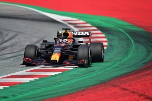 Verstappen dominiert Auftakt, Vettel Siebter