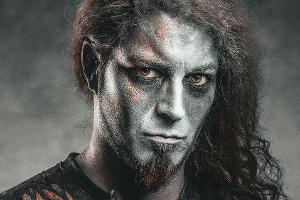 Matthew Greywolf von Powerwolf: Was steckt hinter den Pseudonymen?