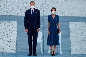 König Felipe VI. und Königin Letizia gedenken der Covid-19-Opfer
