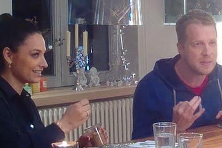 Amira Pocher legt ihren Mann Oliver in Amira Pocher legt ihren Mann Oliver in
