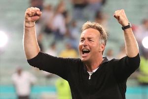 Hjulmands Glückspullover "geht natürlich mit nach Wembley"