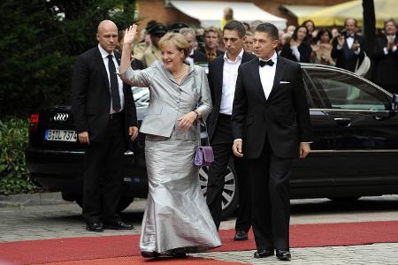 Angela Merkel 2009 Sven Simon.jpg