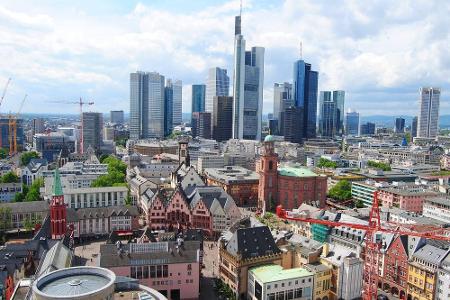 Platz 7 Frankfurt am Main: Die Main-Metropole mag eine Stadt voller hektischer Geschäftsleute sein - aber auf den Straßen is...