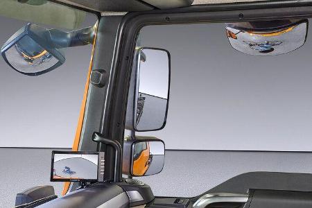 Assistenzsysteme im Lkw