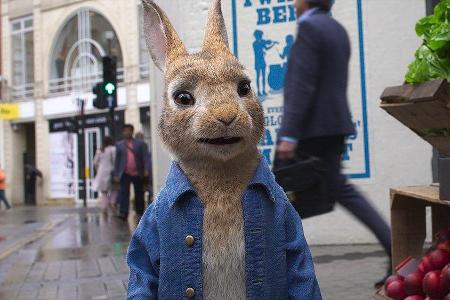 Peter Hase meldet sich für sein zweites Kinoabenteuer zurück. Peter Hase meldet sich für sein zweites Kinoabenteuer zurück.