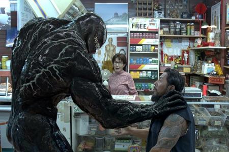 Auch der liebste Feind von Spider-Man verspätet sich. 