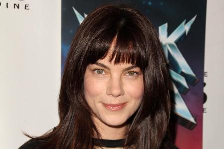 In Teil drei der Reihe hat sich Ethan Hunt zum ersten Mal fest gebunden. Seine Ehefrau Julia Meade spielt Michelle Monaghan....