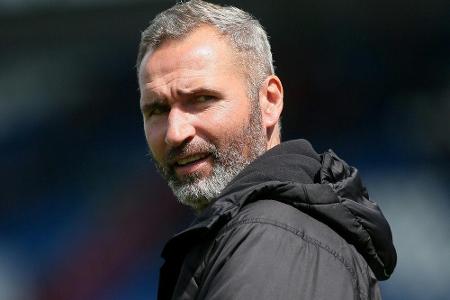 HSV-Coach Walter vor Zweitliga-Start auf Schalke angriffslustig HSV-Coach Walter vor Zweitliga-Start auf Schalke angriffslustig