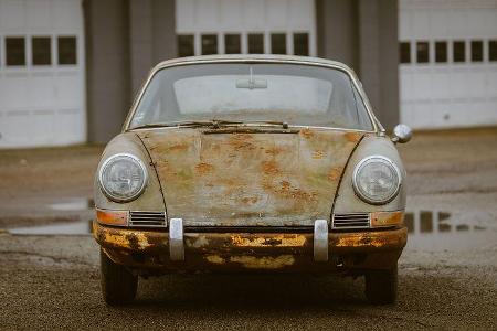 Porsche 911 (1965) Scheunenfund
