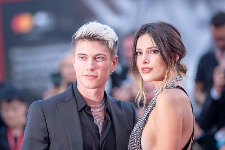 Schauspielerin Bella Thorne (23) hat einen Antrag ihres Freundes Benjamin Mascolo (27) angenommen, wie er am 20. März stolz ...