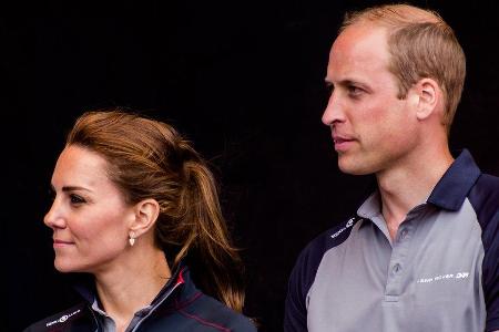 Prinz William und seine Ehefrau Herzogin Kate haben sich in einem Tweet zu den Überschwemmungen geäußert. Prinz William und seine Ehefrau Herzogin Kate haben sich in einem Tweet zu den Überschwemmungen geäußert.