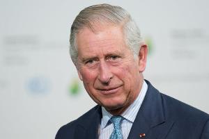 Prinz Charles teilt Schnappschüsse vom James-Bond-Set