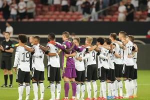 DFB-Team ehrt verstorbenen Gerd Müller