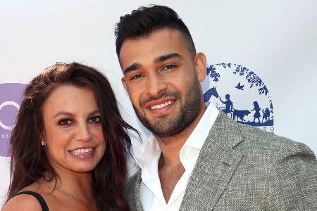 Britney Spears und Sam Asghari wollen heiraten. Britney Spears und Sam Asghari wollen heiraten.