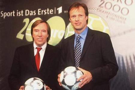 Mit der WM 1998 wurde das Fernsehkommentatoren-Duo Delling/Netzer bei der ARD eingeführt. Sie fanden viel Zuspruch und wurde...