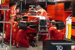 Ein nackter Ferrari