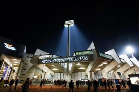 Bochum gegen Hertha vor bis zu 14.000 Fans Bochum gegen Hertha vor bis zu 14.000 Fans