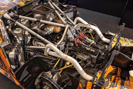 Lamborghini Essenza SCV12, Motor