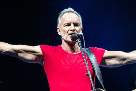 Sting während eines Auftritts in Italien im Jahr 2019. Sting während eines Auftritts in Italien im Jahr 2019.