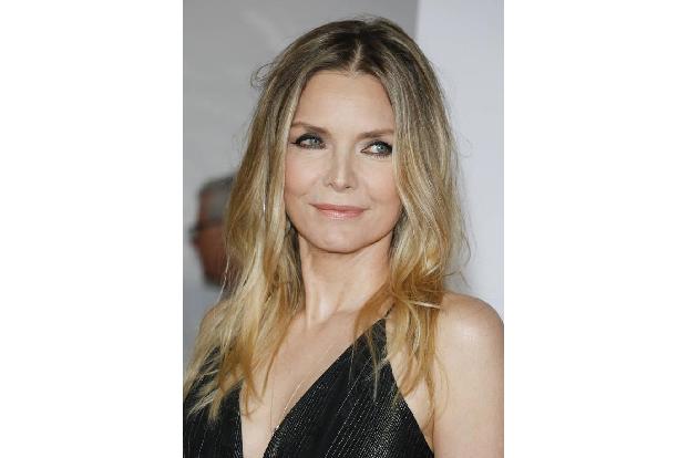 Wunderschön und heiß begehrt: Michelle Pfeiffer feiert bereits seit Jahrzehnten weltweite Erfolge mit Filmen wie 'Scarface' ...