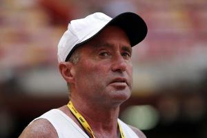 Medien: Leichtathletik-Trainer Salazar bleibt gesperrt