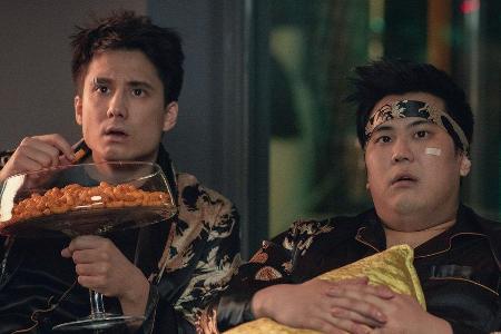 Julien Bam (l.) und Joon Kim in der Netflix-Serie Julien Bam (l.) und Joon Kim in der Netflix-Serie