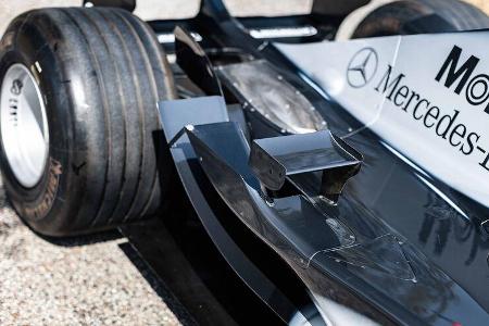 McLaren-Mercedes MP4-17 - Formel 1 - Rennwagen - Saison 2002/2003
