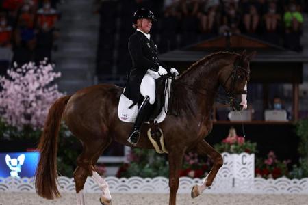 Werth bangte um Bella Rose: Not-OP nach Kolik Werth bangte um Bella Rose: Not-OP nach Kolik