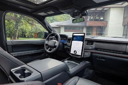 2022 Ford Expedition Stealth Edition Performance Package