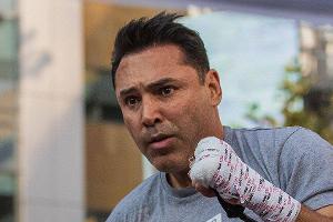 Oscar De La Hoya muss Comeback wegen Covid-Erkrankung absagen