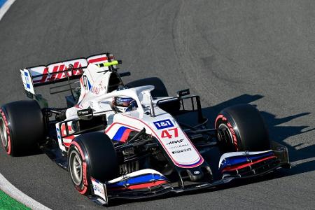 Keine Strafe gegen Haas-Duo wegen Vettel-Vorfall - Masepin wütend Keine Strafe gegen Haas-Duo wegen Vettel-Vorfall - Masepin wütend