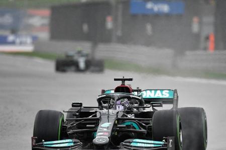 Hamilton macht die 100 voll - und übernimmt WM-Führung von Verstappen