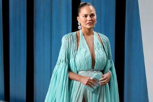 Ein Jahr danach: Chrissy Teigen schreibt an ihren toten Sohn