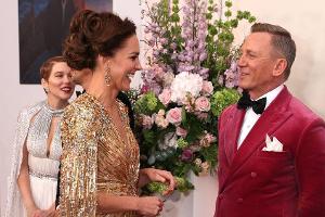 So viel Spaß hatten die Royals auf der Bond-Premiere