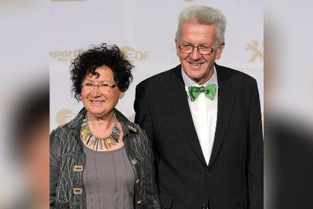 Gerlinde und Winfried Kretschmann auf dem roten Teppich.