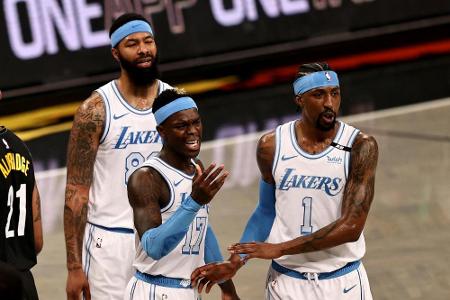 NBA: Schröder verliert trotz guter Leistung mit den Lakers NBA: Schröder verliert trotz guter Leistung mit den Lakers