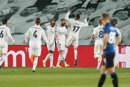 Nach einer lange ernüchternden Saison spielt Real Madrid in der Primera División plötzlich wieder um den Titel mit. Zudem si...