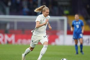 Bayern-Frauen verpflichten Nationalspielerin Rall