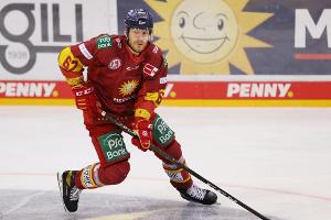 Eishockey-Nationalspieler Ebner am Knie operiert