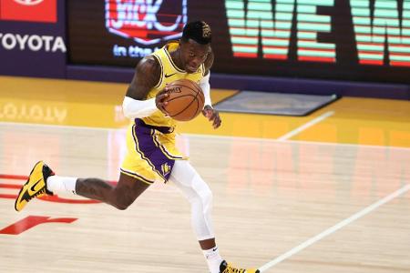 Starker Schröder verliert mit Lakers gegen die Mavericks Starker Schröder verliert mit Lakers gegen die Mavericks