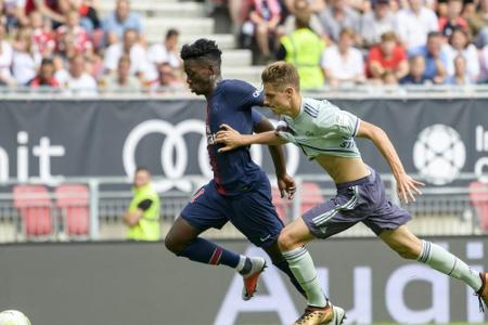 FC Bayern mit Stanisic und Dantas FC Bayern mit Stanisic und Dantas