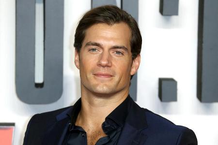 Schauspieler Henry Cavill ist vom Markt. Schauspieler Henry Cavill ist vom Markt.