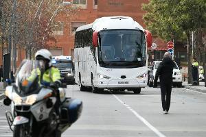 Reals Mannschaftsbus vor Liverpool-Spiel attackiert