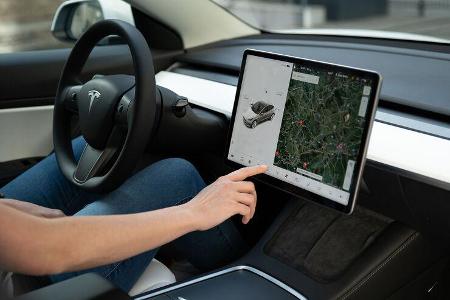 Tesla Model 3 Tchibo